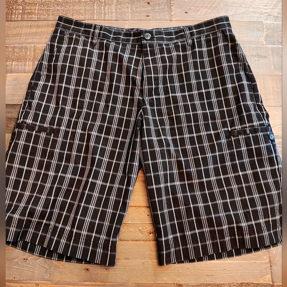 Men's Adidas Shorts - Picture 1 of 4
